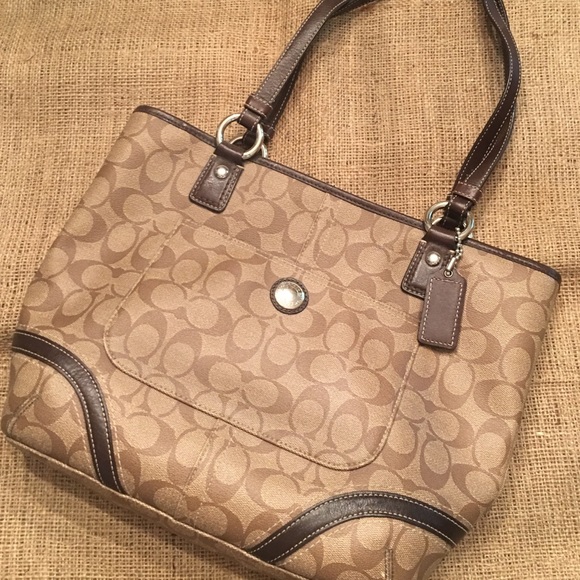 Coach Handbags - Coach Purse